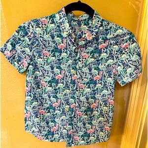 Vineyard Vines Size 7 performance island button up